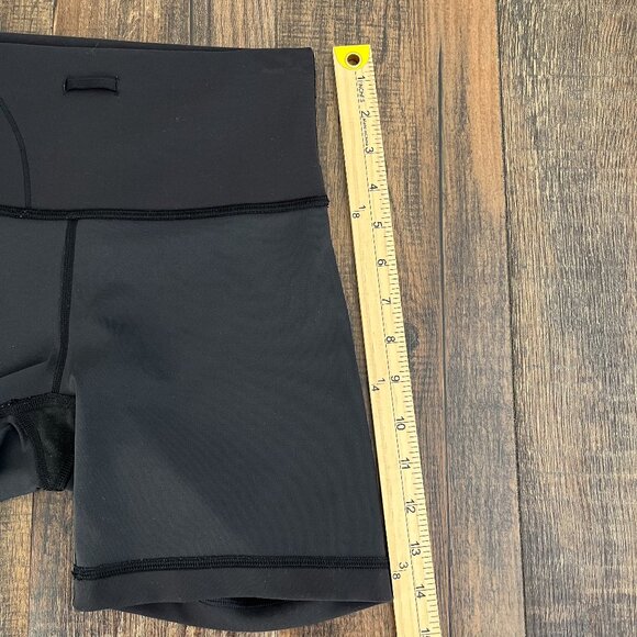 Lululemon Wunder Train High-Rise Short 6" W7BESS Bike Short Size 6 Black - Picture 12 of 14